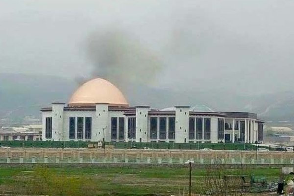 افغانستان کی پارلیمنٹ میں دہشت گردوں نے چار راکٹ داغے
